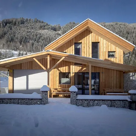 Chalet 16 シャレー ムーラウ